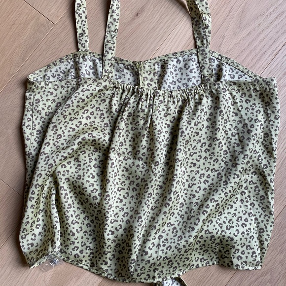 Leopard tie front tank - Picture 5 of 6